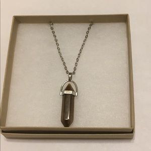 Natural cats eye crystal pendant with necklace